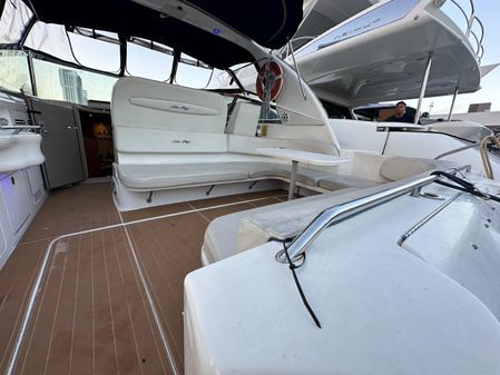 Sea Ray 400 Sundancer image