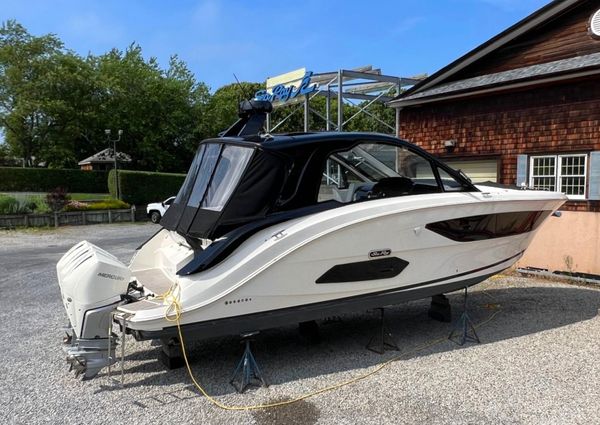 Sea Ray Sundancer 370 OB image