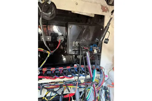 Yamaha Boats 255 FSH Sport E image