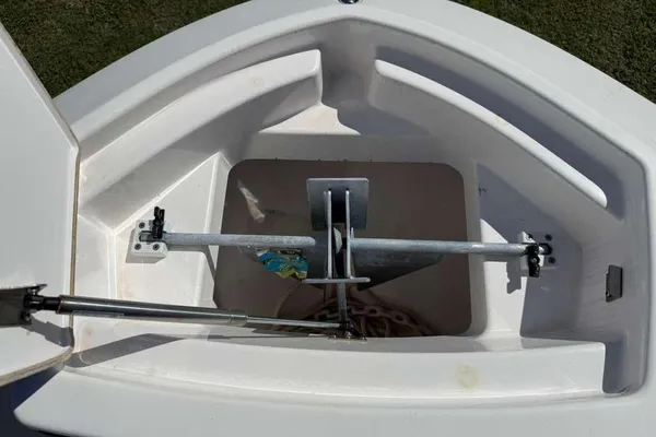 Yamaha Boats 255 FSH Sport E image