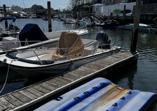 Boston-whaler 170-MONTAUK image