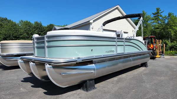 Harris Cruiser 230