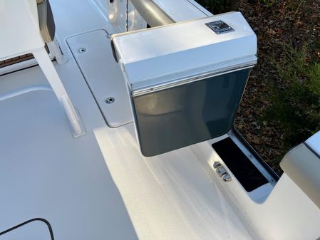 Tidewater 256 CC Adventure image