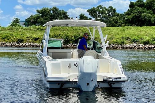 Boston Whaler 240 Vantage image