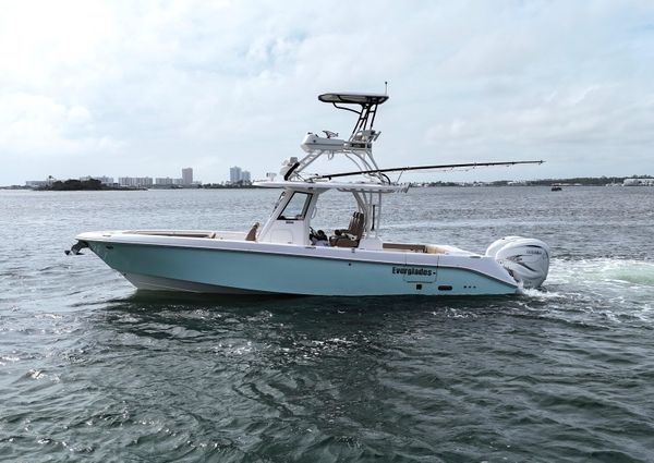 Everglades 335-CENTER-CONSOLE image