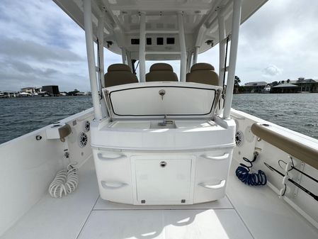 Everglades 335-CENTER-CONSOLE image