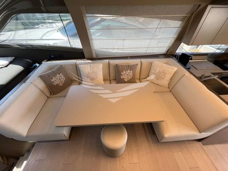 Ferretti Yachts 550 image