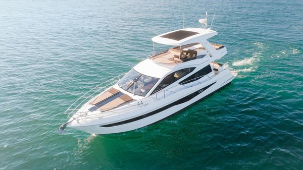 Galeon 550 Fly