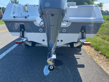 Tidewater 220 CC Adventure image