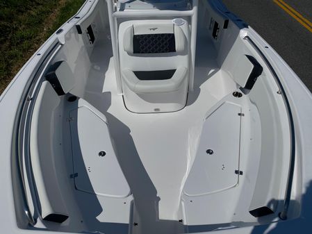 Tidewater 220 CC Adventure image