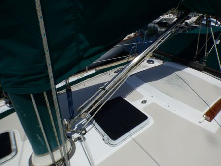 Catalina 36-SLOOP image