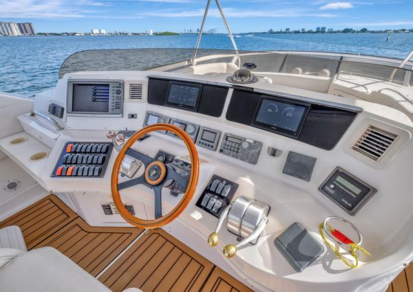 Sea Ray 56 image