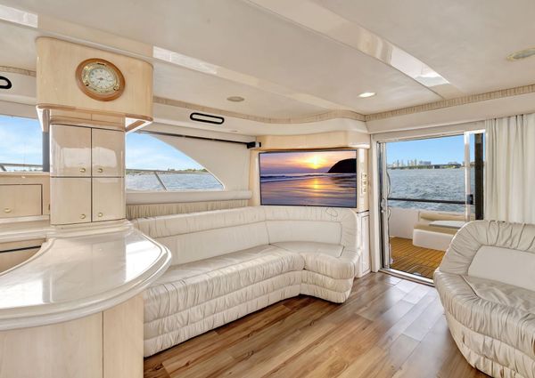 Sea Ray 56 image