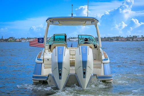 Chris-Craft Launch 31 GT image