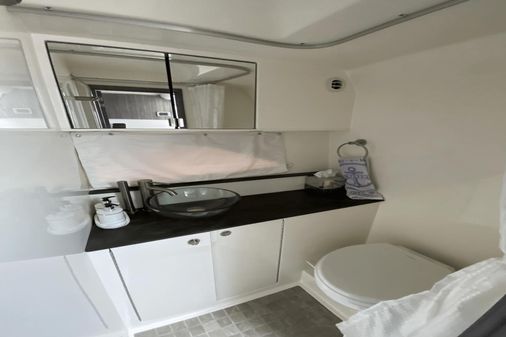 Sea Ray 320 Sundancer-OB image