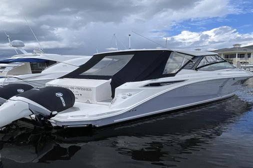 Sea Ray 320 Sundancer-OB image