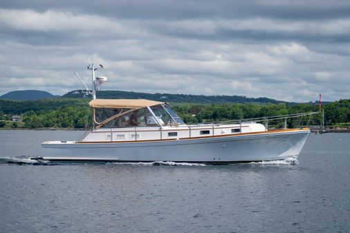 Grand Banks Eastbay 43 Ex image