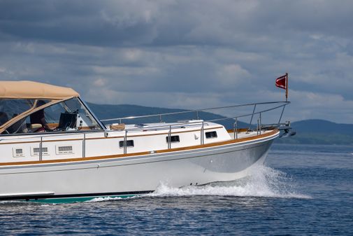 Grand Banks Eastbay 43 Ex image