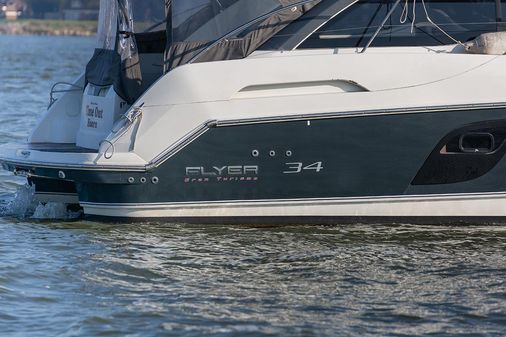 Beneteau Flyer Gran Turismo 34 image