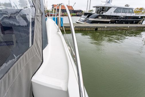 Beneteau Flyer Gran Turismo 34 image