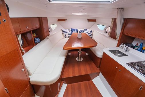 Beneteau Flyer Gran Turismo 34 image