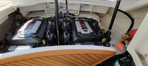 Sea Ray SLX 310 image