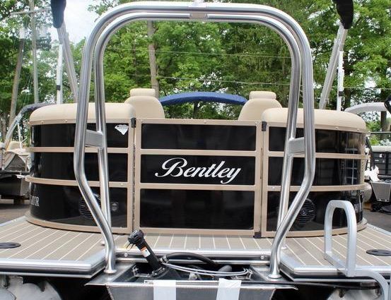 Bentley-pontoons 240-NAVIGATOR image