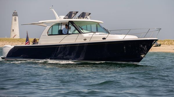 Hinckley Sport Boat 40x