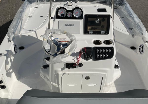 Nauticstar 214-BAY image