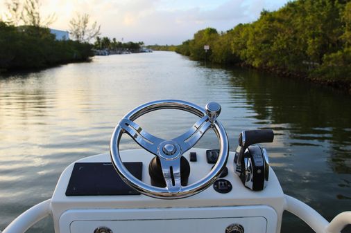 Hell's Bay Estero image