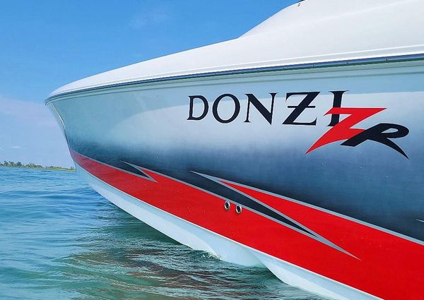 Donzi 35 ZR image