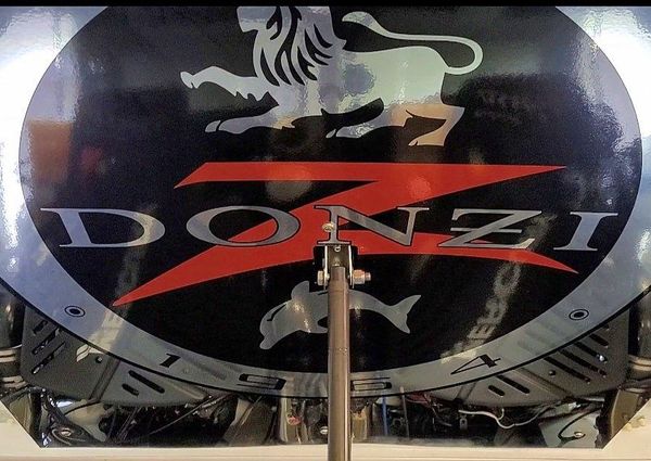 Donzi 35 ZR image