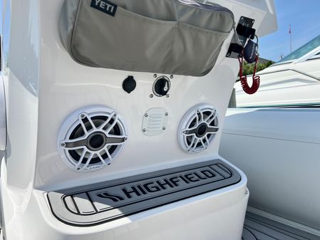 Highfield Sport 560 image