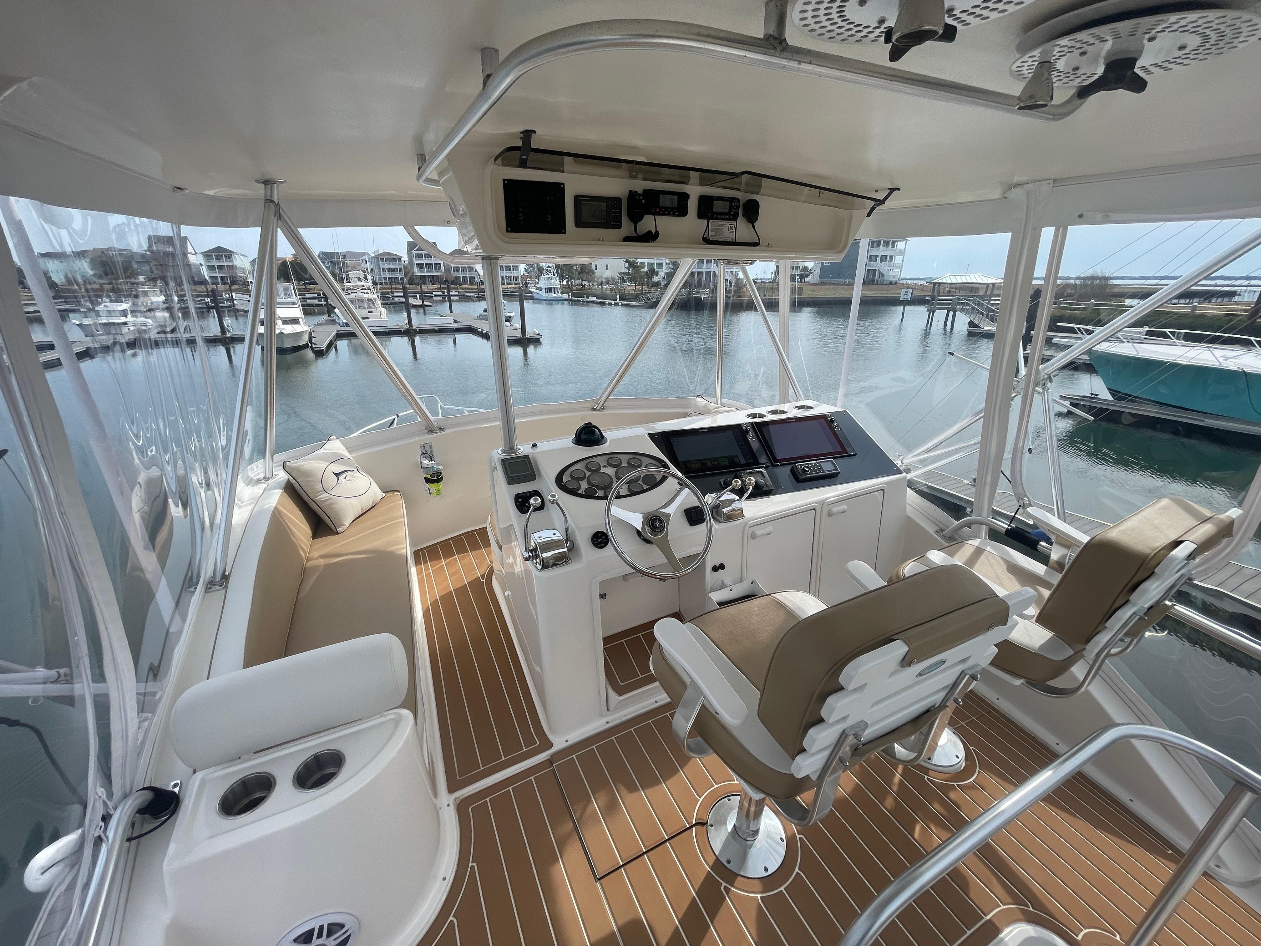 2004 Ocean Yachts 40 SS Morehead City, North Carolina