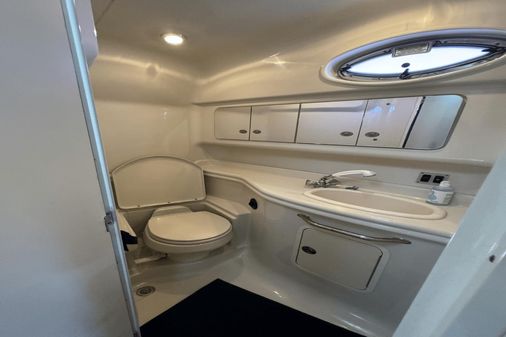 Sea Ray 340 Sundancer image