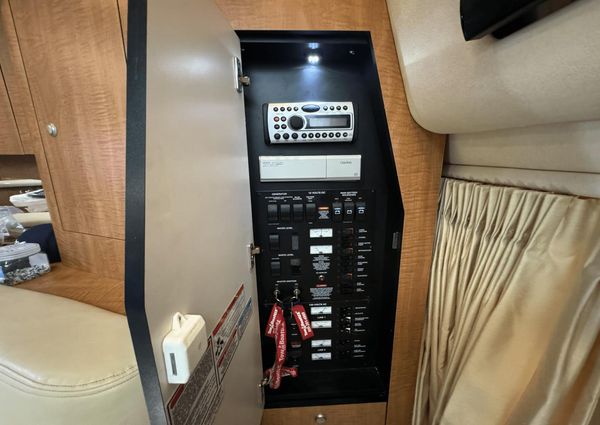 Sea Ray 340 Sundancer image