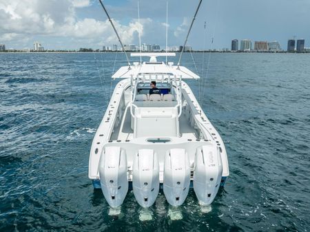 Yellowfin 42 image