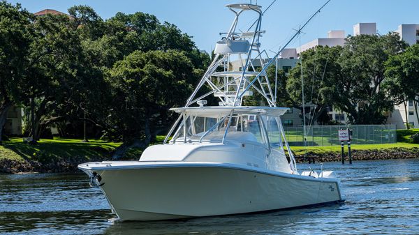 SeaVee 43