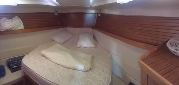 Catalina 445 image