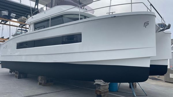 Fountaine Pajot MY 37 