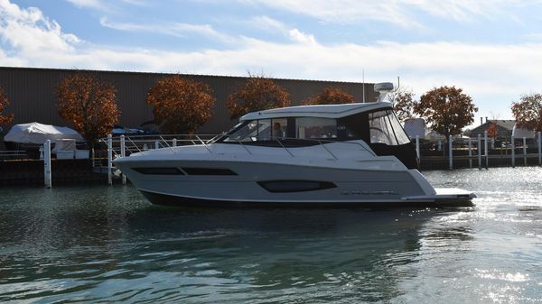 Regal 38 Grande Coupe