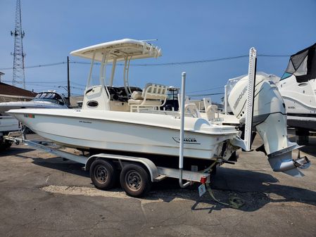 Boston Whaler 240 Dauntless image