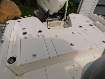 Boston Whaler 240 Dauntless image