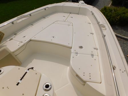 Boston Whaler 240 Dauntless image