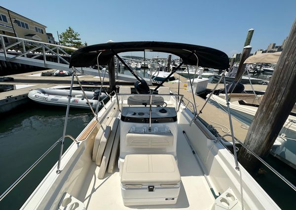 Boston-whaler 190-MONTAUK image