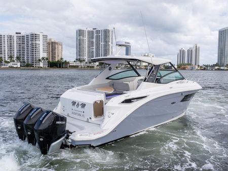 Sea Ray Sundancer 320 image