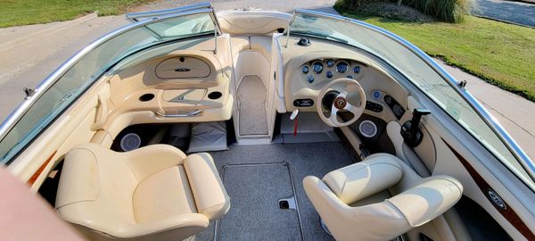 Sea Ray 210 Bow Rider image