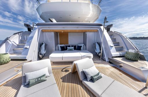 Azimut Grande 36M image