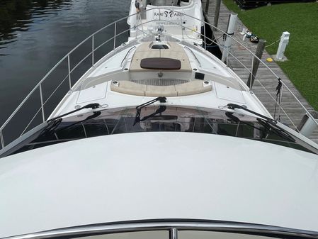 Sea Ray L650 Fly image