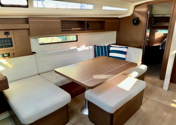 Beneteau OCEANIS-40-1 image